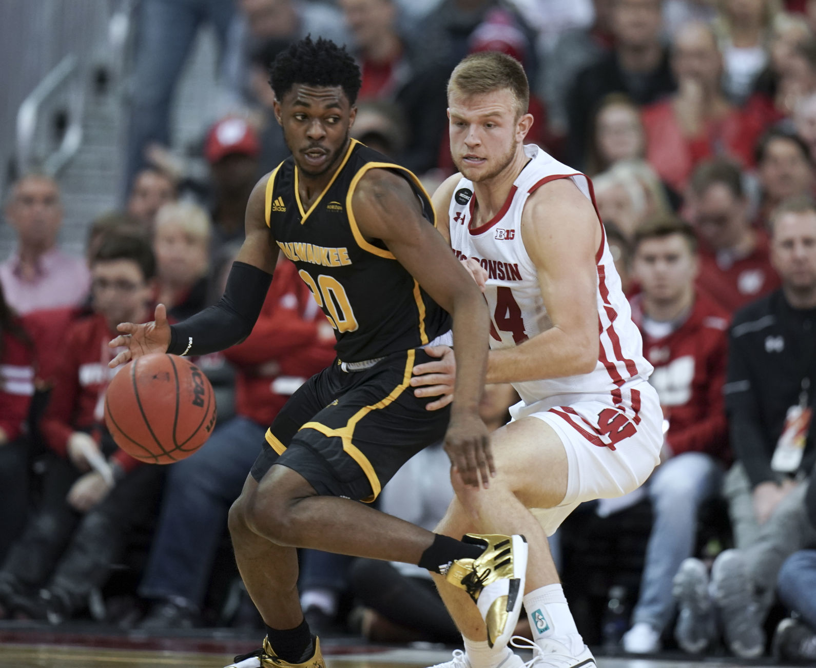 Badgers 83, Panthers 64